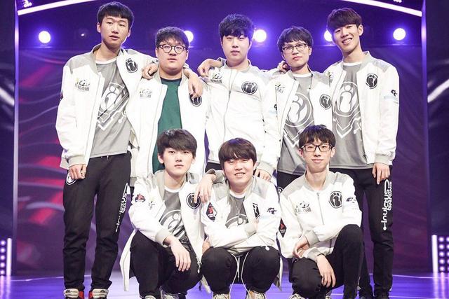 附近的短停 附近的短停